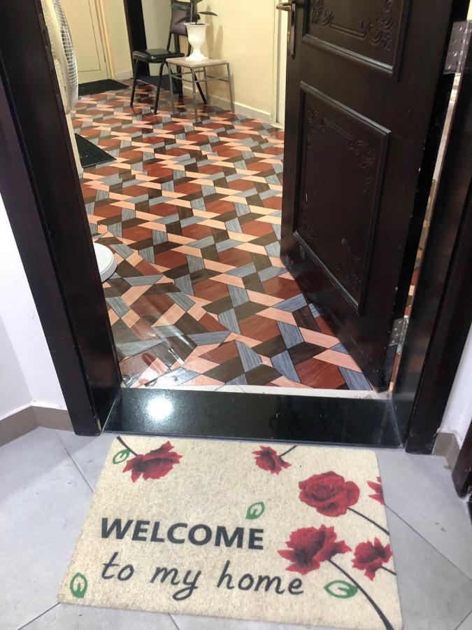 Moon Backpackers , Al Rigga , Partition For Couples And For Singles Appartement Dubai Buitenkant foto