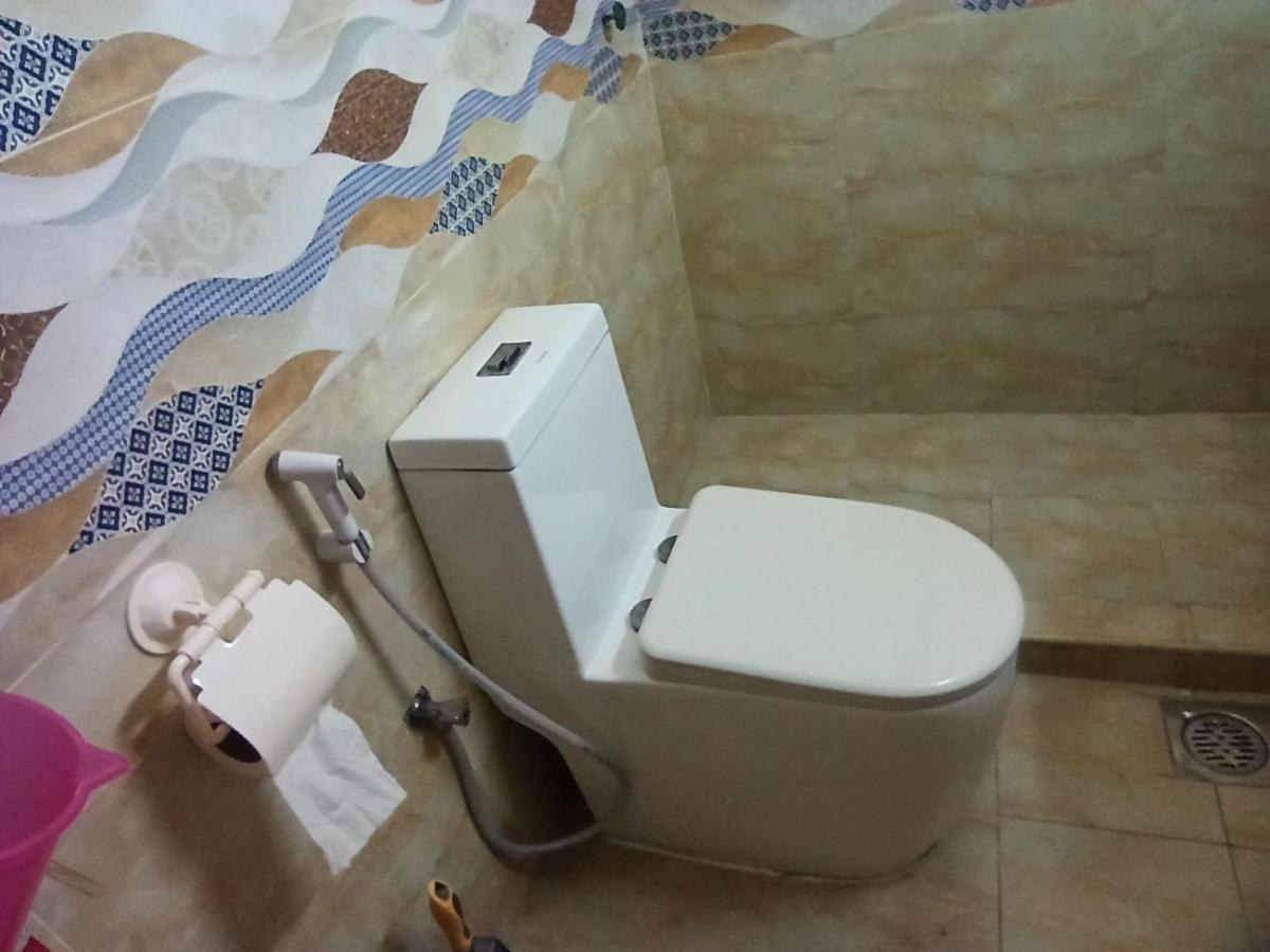 Moon Backpackers , Al Rigga , Partition For Couples And For Singles Appartement Dubai Buitenkant foto
