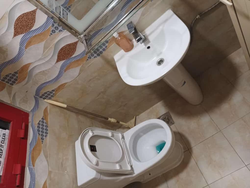 Moon Backpackers , Al Rigga , Partition For Couples And For Singles Appartement Dubai Buitenkant foto